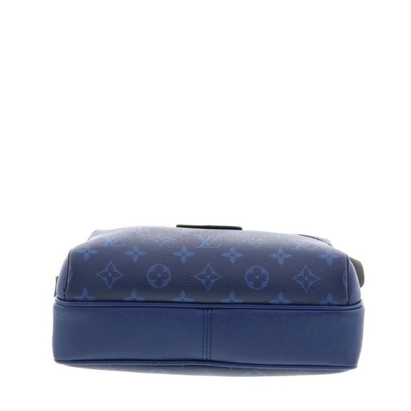Louis Vuitton Taigarama Outdoor PM Cobalt Blue - Picture 5 of 9